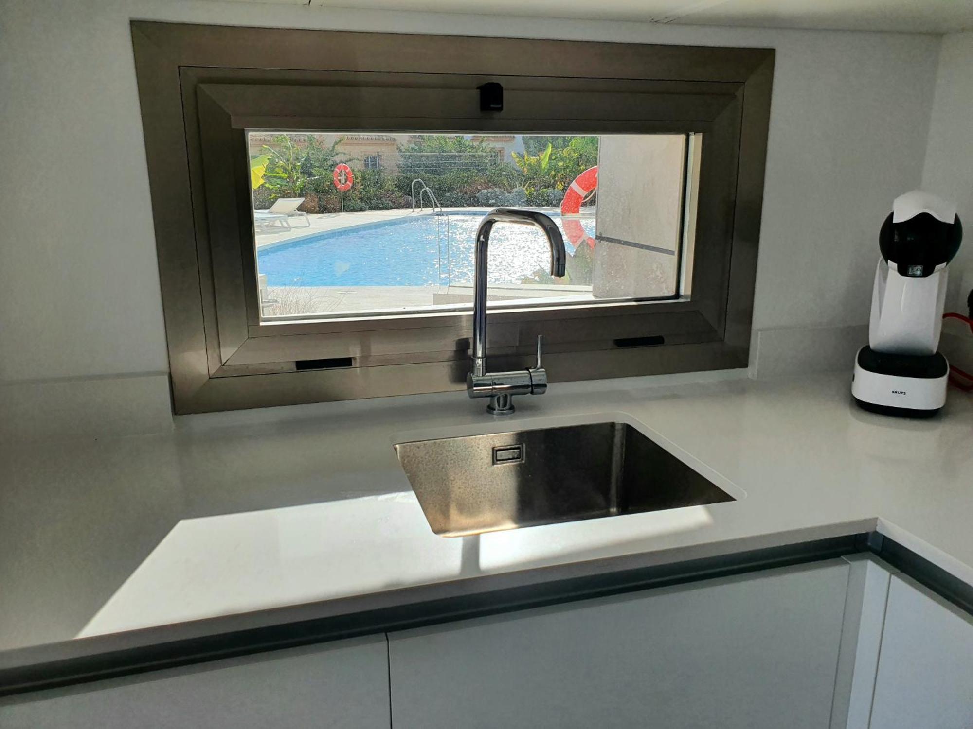 Luxury Beachfront Apartment With Pool, Sauna, Fitness And Gym In Province Malaga, Andalusia Mijas Exterior photo