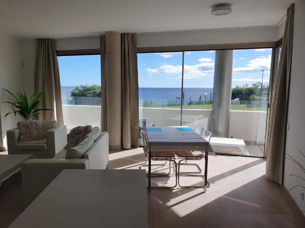 Luxury Beachfront Apartment With Pool, Sauna, Fitness And Gym In Province Malaga, Andalusia Mijas Exterior photo